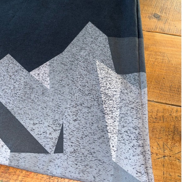 Nike Womens Skyscraper Tank Dress Black Gray Geometric Red Tag Fleece Size Small - Picture 2 of 8